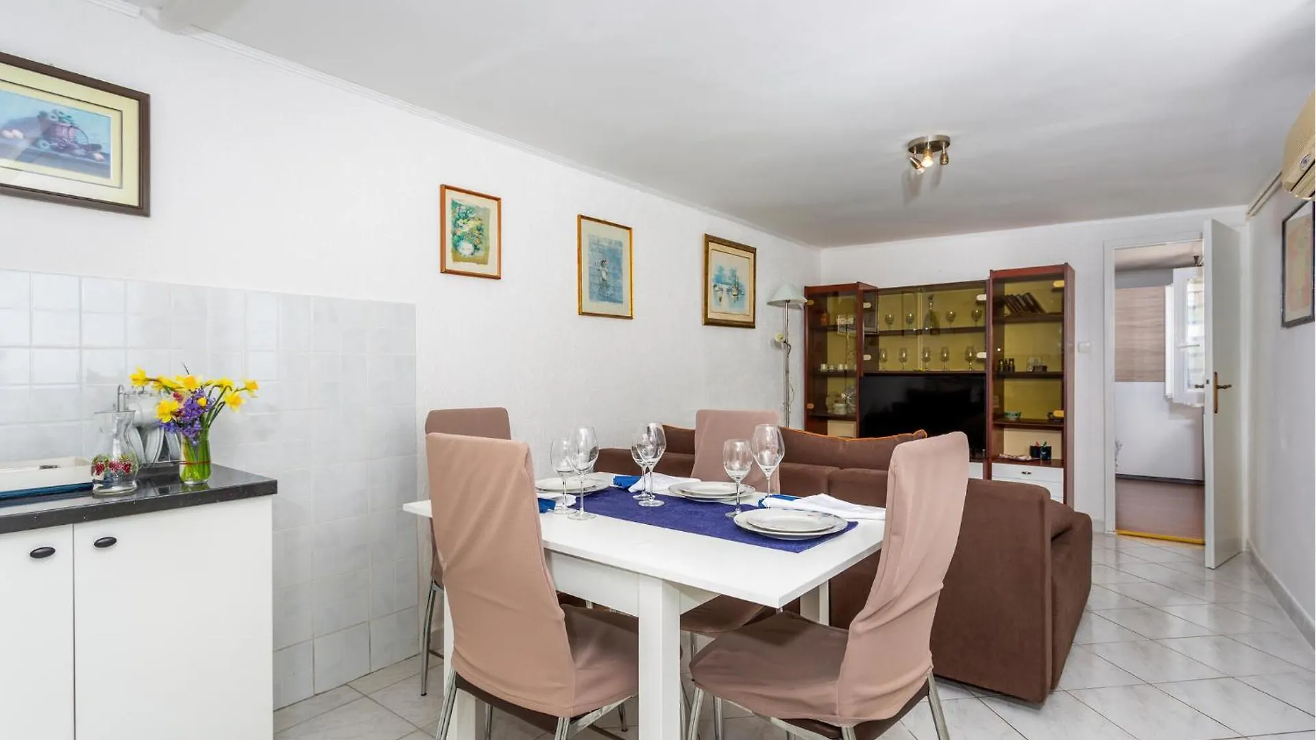 1 Bedroom Cozy Apartment In Kraljevica 0*,