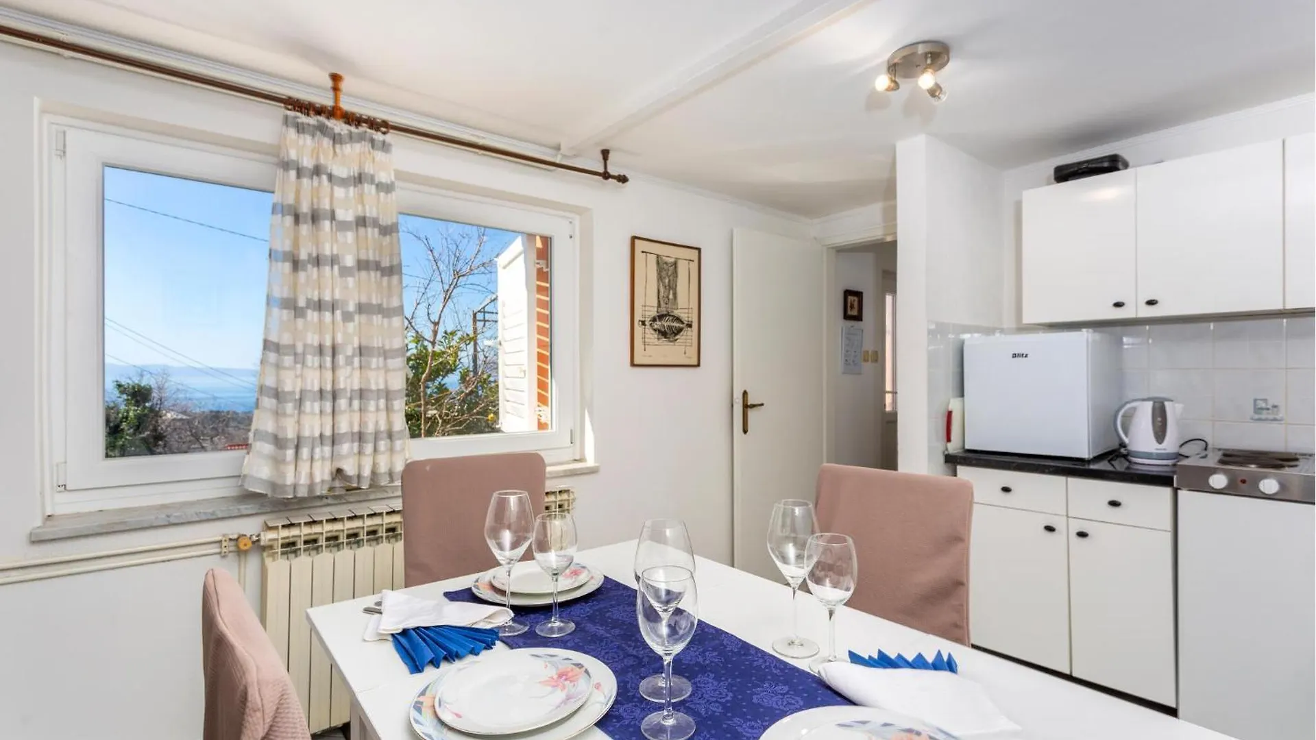 1 Bedroom Cozy Apartment In Kraljevica
